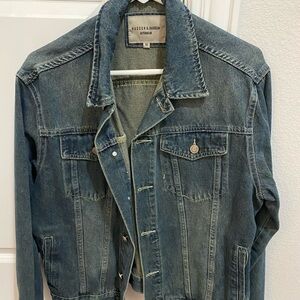 Men's Blue Denim Jacket (Medium)